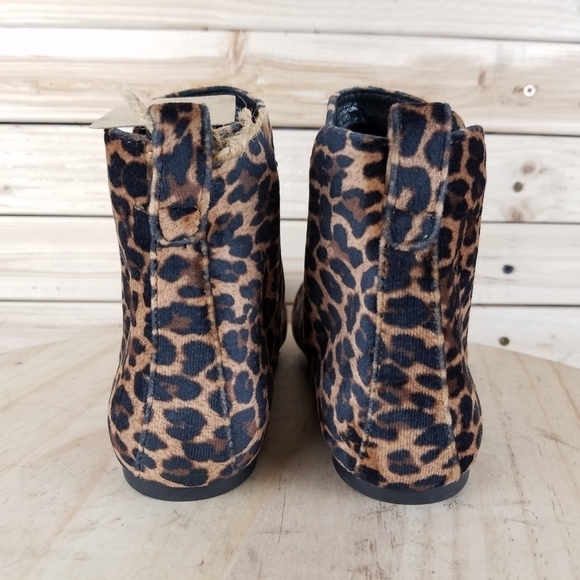 BORN REMO 6 US Leopard Print Ankle Boots Fabric Booties Slip-on/Pull-on NEW - Picture 5 of 11